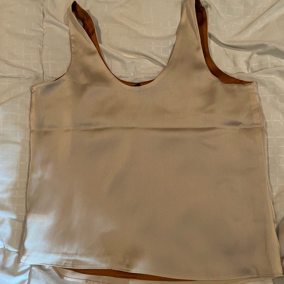 Express reversible silk tank top - Picture 6 of 7